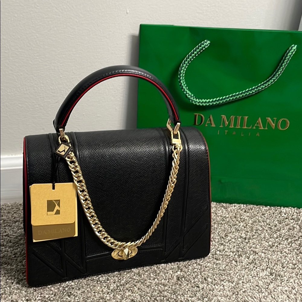 Elegant Black and Gold Women's Handbag